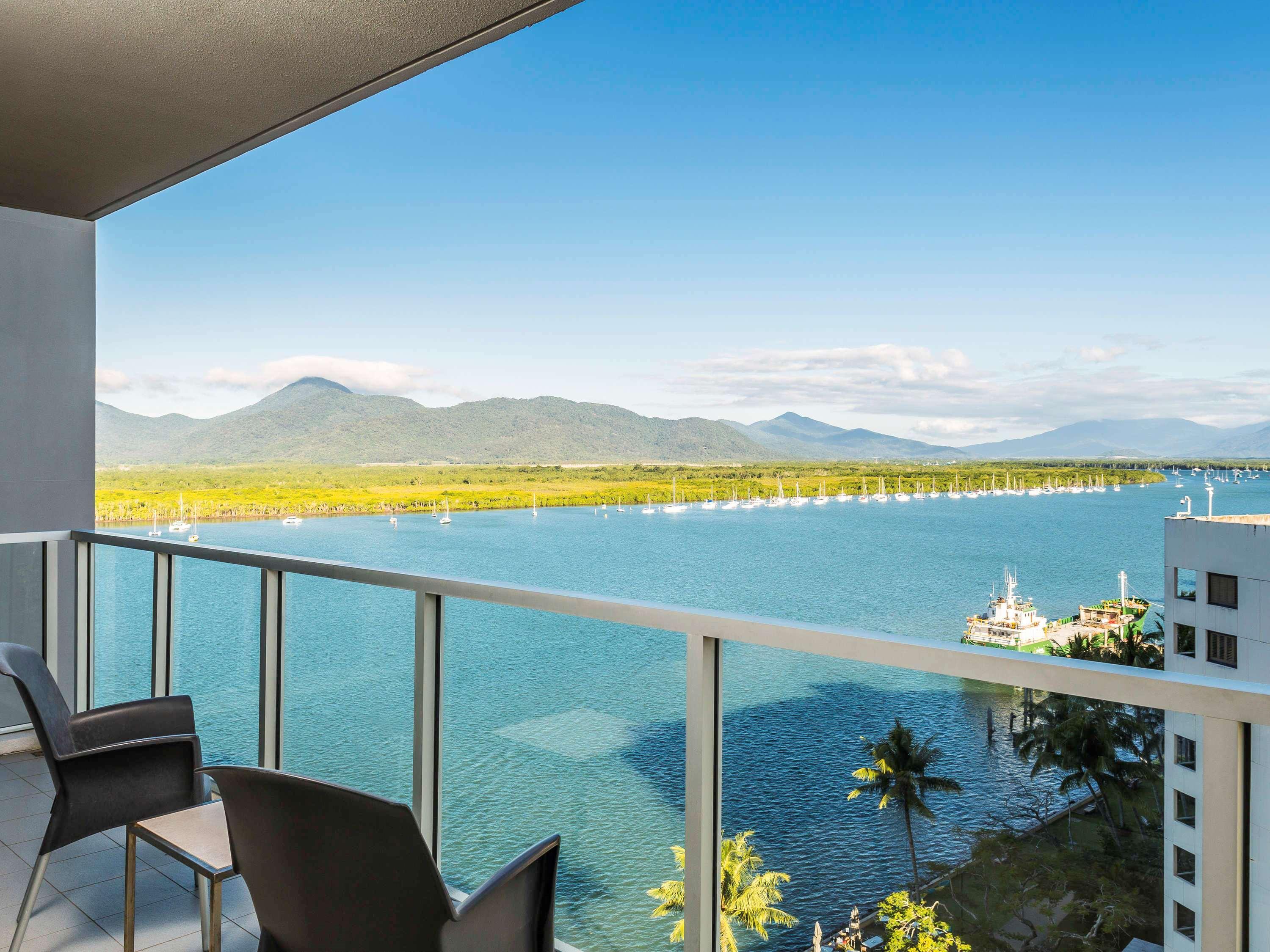 Aparthotel The Sebel Cairns Harbour Lights Exterior foto