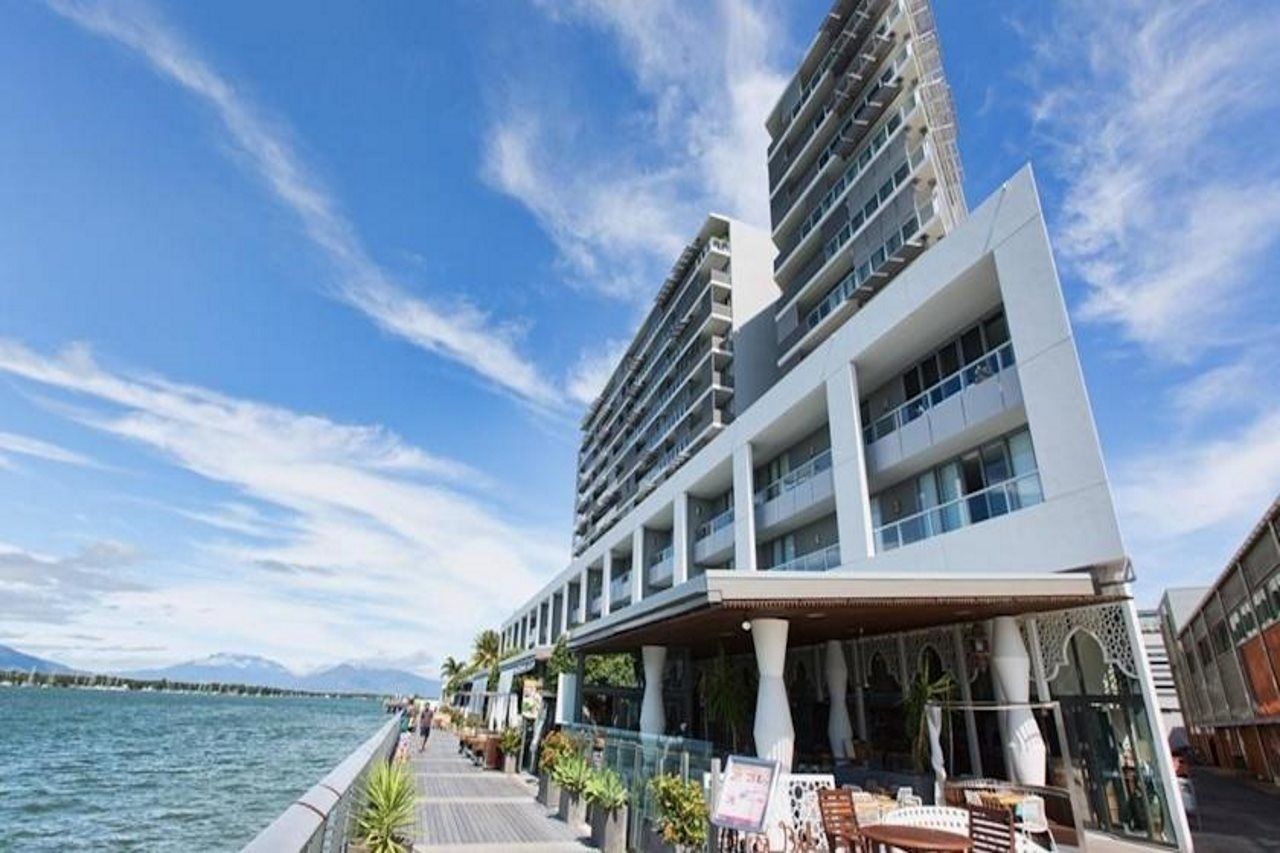 Aparthotel The Sebel Cairns Harbour Lights Exterior foto